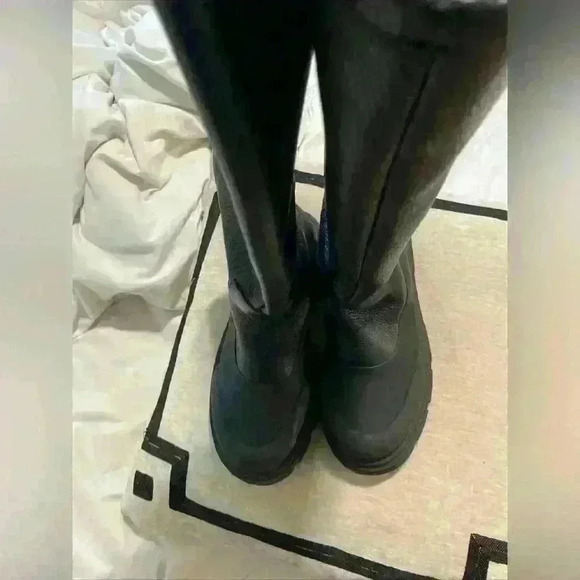 ZARA Faux Shearling Lined Mid-Calf Leather Boots Black Lug Sole Sz 38